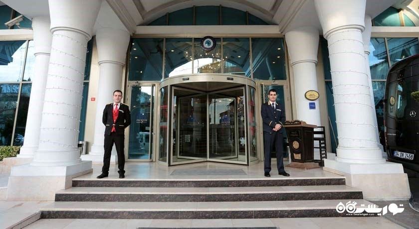 درب ورودی هتل اسر پرمیوم اند اسپا